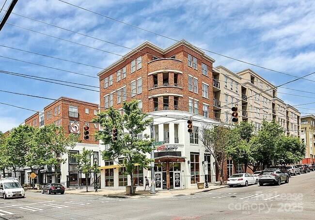 1315 East Blvd in Charlotte, NC - Building Photo - Building Photo