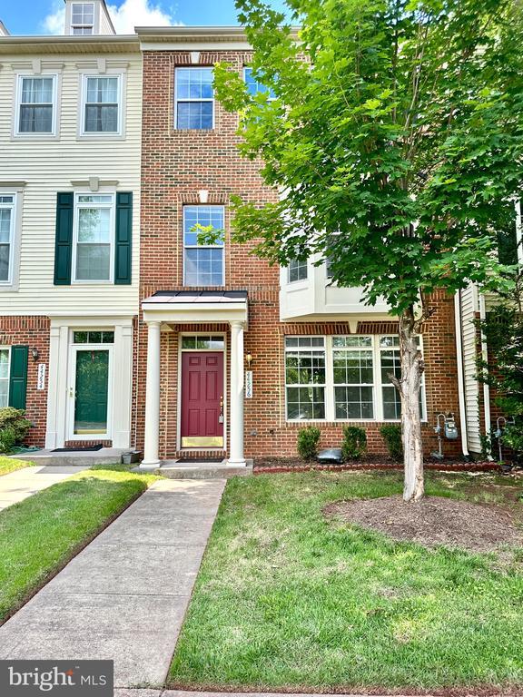 property at 44256 Huron Terrace