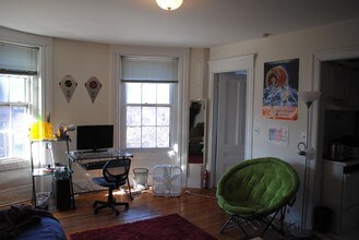 107 Charles St-Unit -3 in Boston, MA - Building Photo - Building Photo