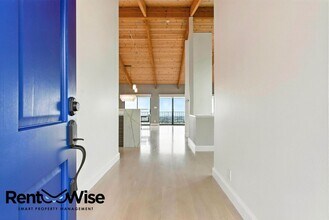 14 Marlin Cove in Oakland, CA - Building Photo - Building Photo