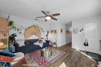 5900 Harwill Cir in Austin, TX - Building Photo - Building Photo