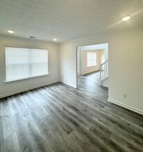 3825 Tristan Way in Suwanee, GA - Building Photo - Building Photo