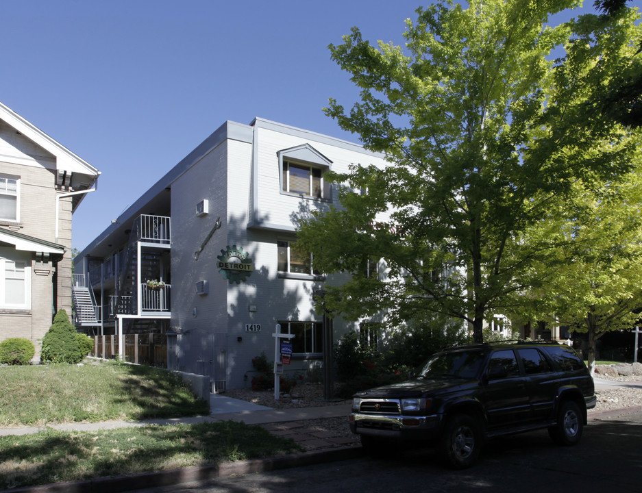 Motor Detroit Condominiums in Denver, CO - Foto de edificio