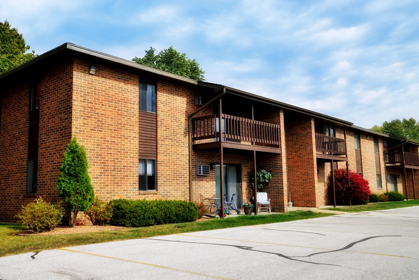 Hamilton Gate Apartments in Green Bay, WI - Building Photo