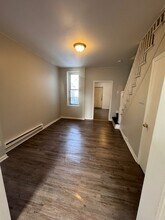 105 N Warren St in Pottstown, PA - Building Photo - Building Photo