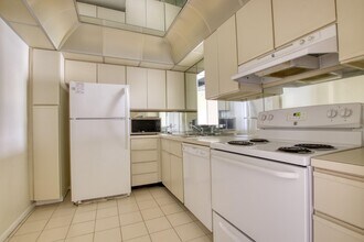 4657 Fountains Dr S in Greenacres, FL - Building Photo - Building Photo