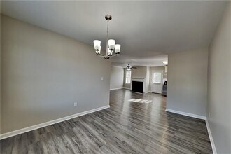 3747 Chesapeake Trace Ln in Flowery Branch, GA - Building Photo - Building Photo