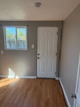 1133 Iowa Ave in Los Banos, CA - Building Photo - Building Photo