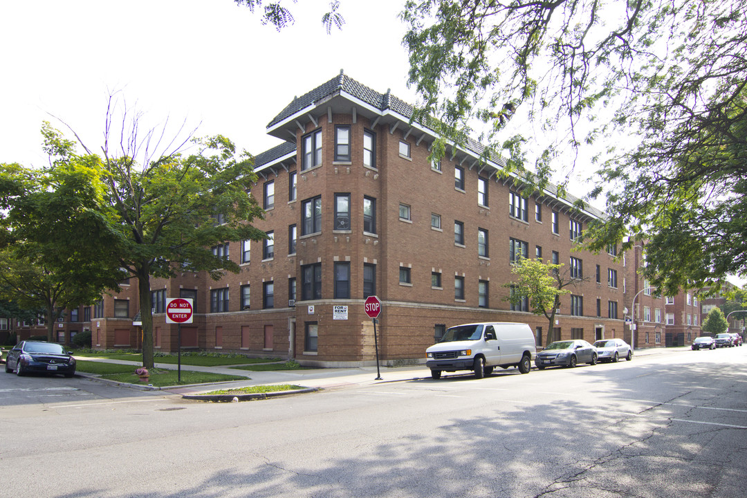 6700 S Merrill Ave in Chicago, IL - Foto de edificio