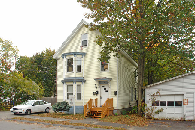 34 Knight St in Westbrook, ME - Building Photo - Building Photo