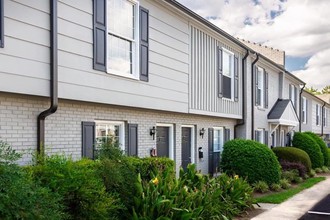 Pinehurst On Providence in Charlotte, NC - Foto de edificio - Building Photo