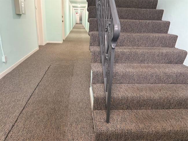 412 S Cypress Rd in Pompano Beach, FL - Building Photo - Building Photo