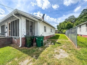 516 Roosevelt Ave in Greenville, NC - Building Photo - Building Photo