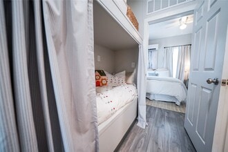 242 Ulrich Ln in Crosby, TX - Building Photo - Building Photo