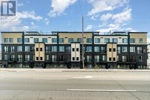 1650 Victoria Park Ave in Toronto, ON - Building Photo