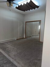 320 Washington St, Unit Apartment 2 in Wausau, WI - Building Photo - Building Photo