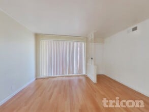 1724 Hemlock St in Fairfield, CA - Building Photo - Building Photo