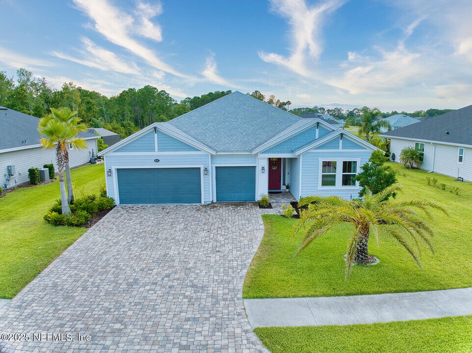 94242 Goodwood Dr in Fernandina Beach, FL - Building Photo