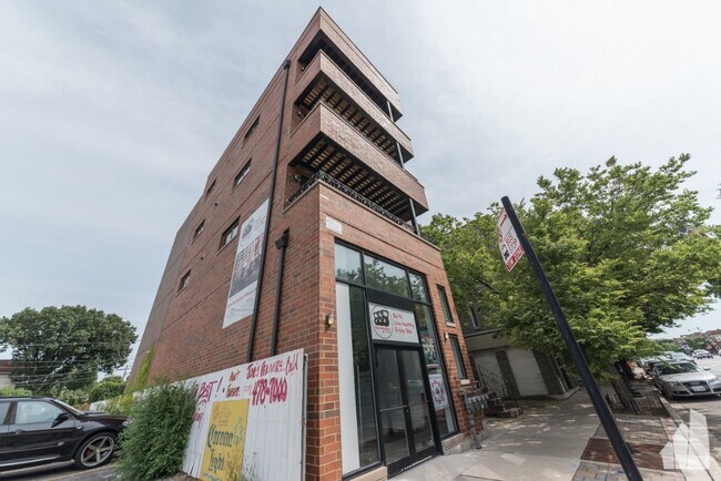 property at 2248 W Irving Park Rd