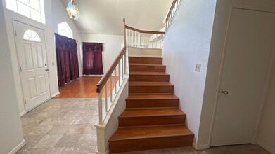 2253 W Ave J in Lancaster, CA - Building Photo - Building Photo