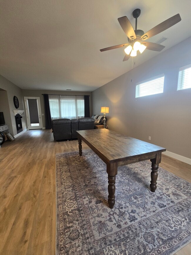 992 Bella Rosa Dr in Minden, NV - Building Photo - Building Photo