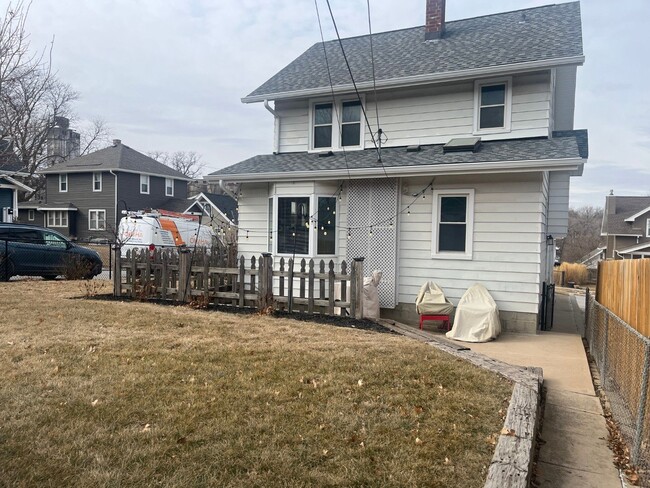 3083 S 33rd St in Omaha, NE - Building Photo - Building Photo