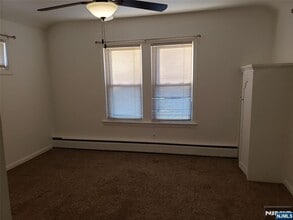 25 Valley Rd in Montclair, NJ - Building Photo - Building Photo