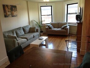 128 Hemenway St in Boston, MA - Foto de edificio - Building Photo