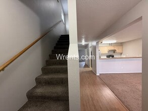 1008-1010 E Ermina Ave in Spokane, WA - Building Photo - Building Photo