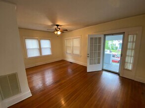 859 W 47th St in Norfolk, VA - Building Photo - Building Photo