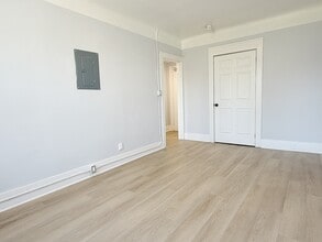 524 Pitt St W in Windsor, ON - Building Photo - Building Photo