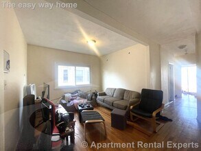 227 Boston Ave in Medford, MA - Building Photo - Building Photo