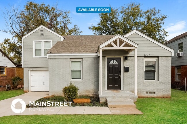 property at 1005 SW 24th St