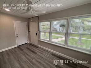 237 NE 11th Ave in Ocala, FL - Building Photo - Building Photo