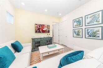 8041 Lost Shaker Ln in Kissimmee, FL - Building Photo - Building Photo