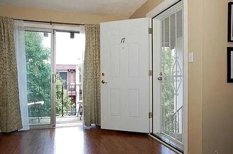 807 W 40th St, Unit 17 in Kansas City, MO - Building Photo - Building Photo