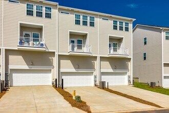 143 Morning Gap Pkwy in Fort Mill, SC - Building Photo - Building Photo