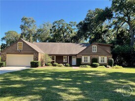 902 Penn Waller Rd in Savannah, GA - Building Photo