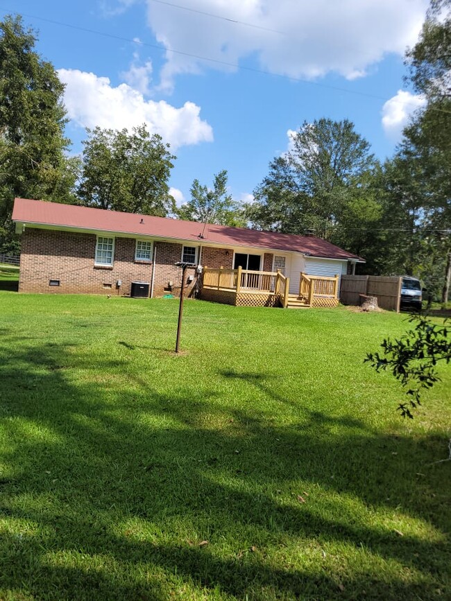 438 Cooley Rd in Lagrange, GA - Building Photo - Building Photo