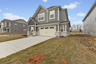 15274 Farrington Rd in Fishers, IN - Building Photo - Building Photo