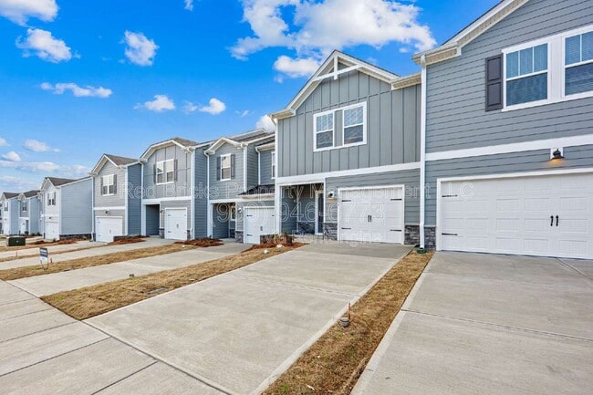 5253 Brailey Cir in Kannapolis, NC - Building Photo - Building Photo