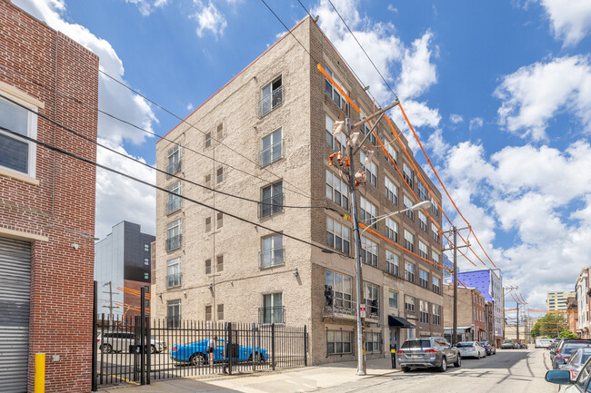 1220 Buttonwood St in Philadelphia, PA - Building Photo - Building Photo