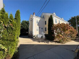 22 Stockholm St in Newport, RI - Building Photo