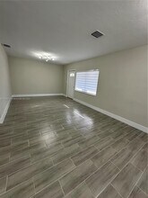 1300 NW 7th Terrace in Fort Lauderdale, FL - Building Photo - Building Photo