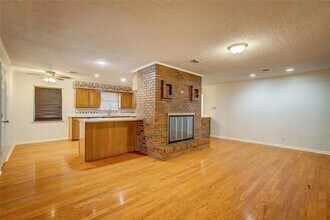 106 Jefferson Ave in Desoto, TX - Building Photo - Building Photo