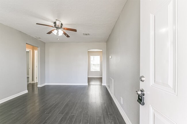 property at 510 S Utah St