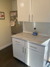 52 Front St, Unit #2 in Beverly, MA - Foto de edificio - Building Photo
