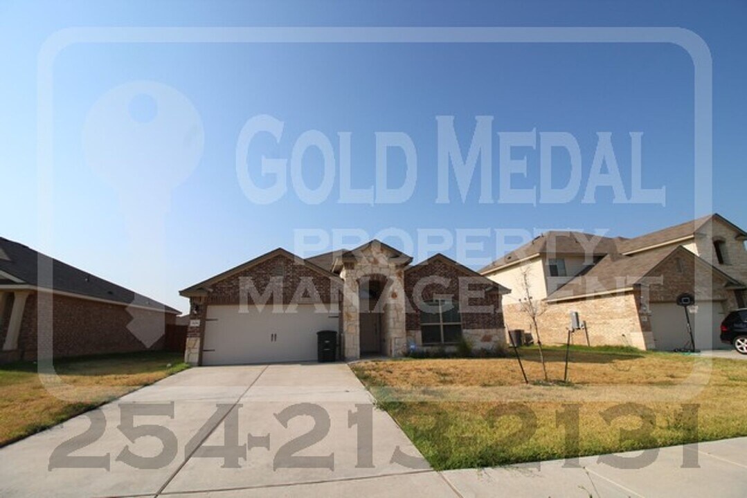 306 Danielle Dr in Killeen, TX - Building Photo