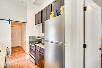 325 Dowd St in Durham, NC - Building Photo - Building Photo