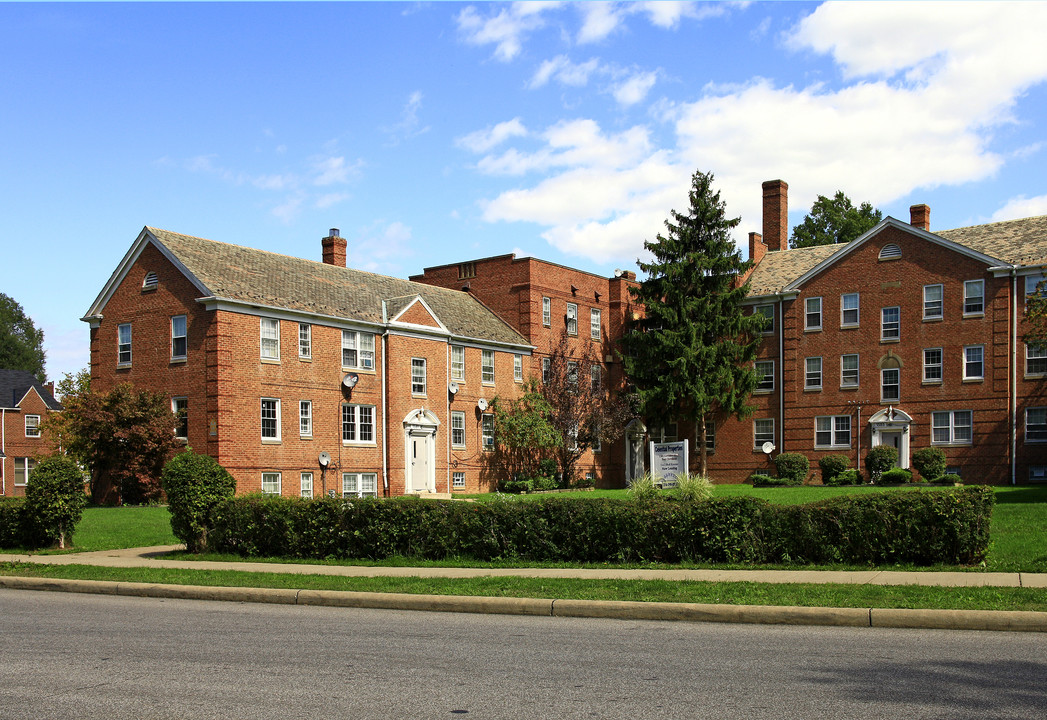 Celestial I in Cleveland, OH - Building Photo